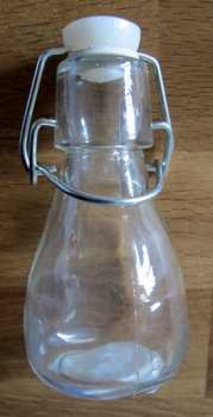 Glasflasche mit Bügelverschluss